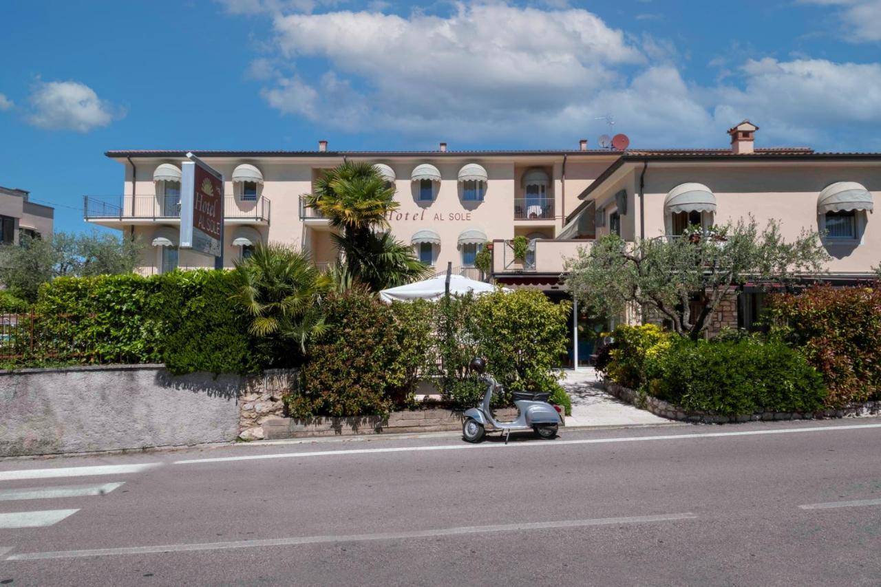 Hotel Al Sole Бардолино Екстериор снимка